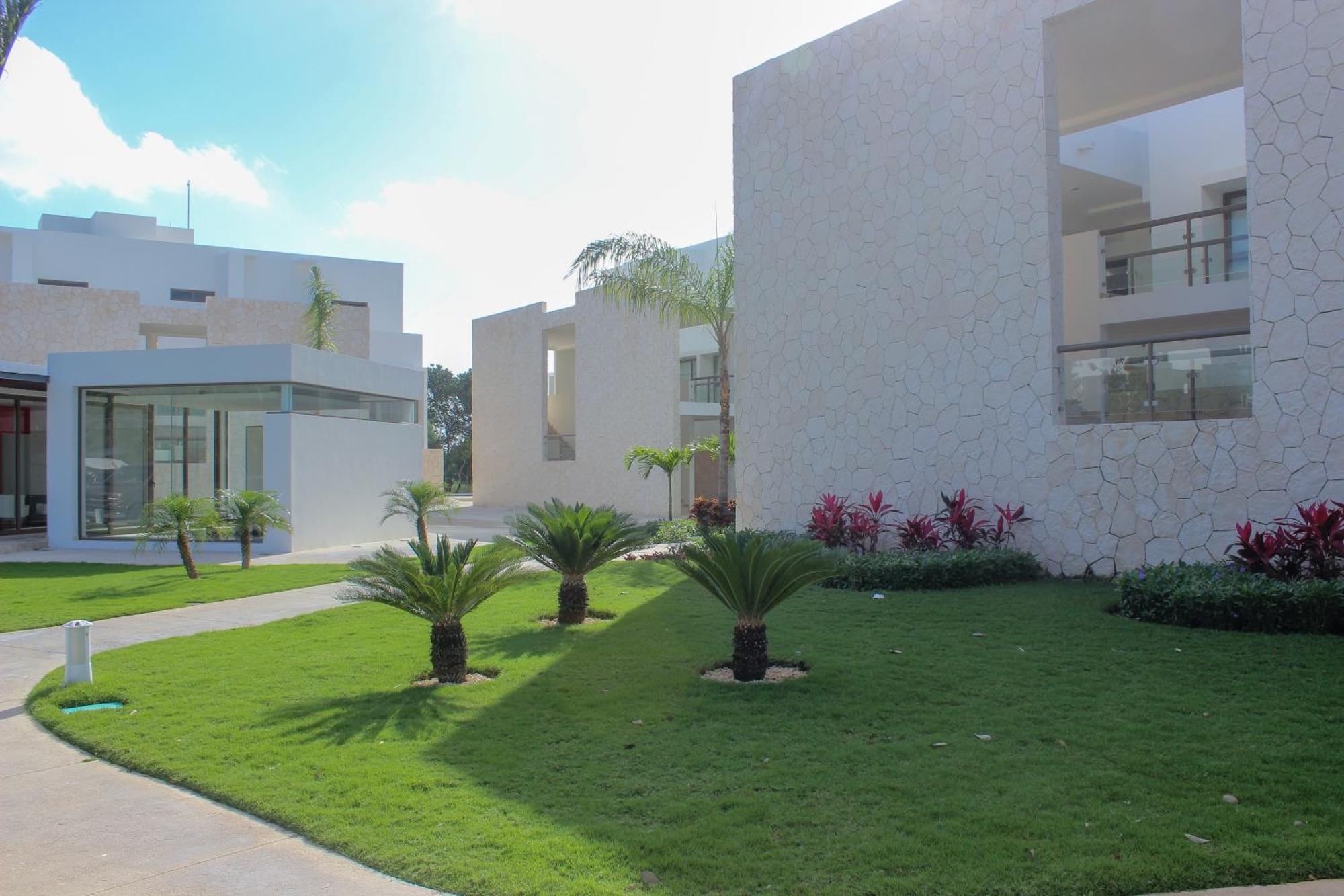 Exceptional 2Story Penthouse With Hot Tub And Rooftop Terrace In Bahia Principe Akumal Luaran gambar